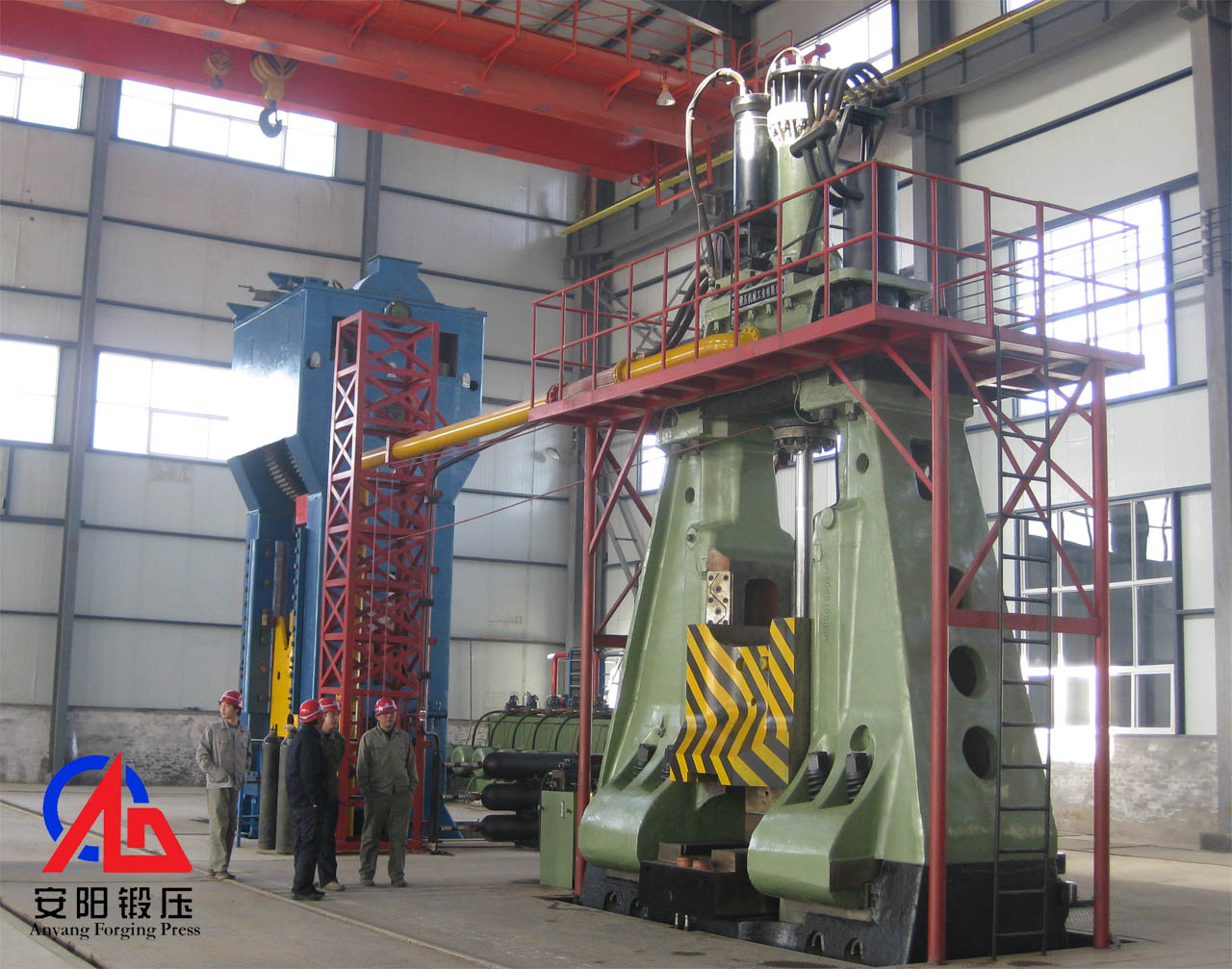 Forging hammer equipment line in a workshop